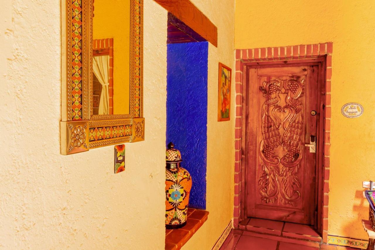 Mex Suites Casa Azul B&B Мексико Сити Екстериор снимка